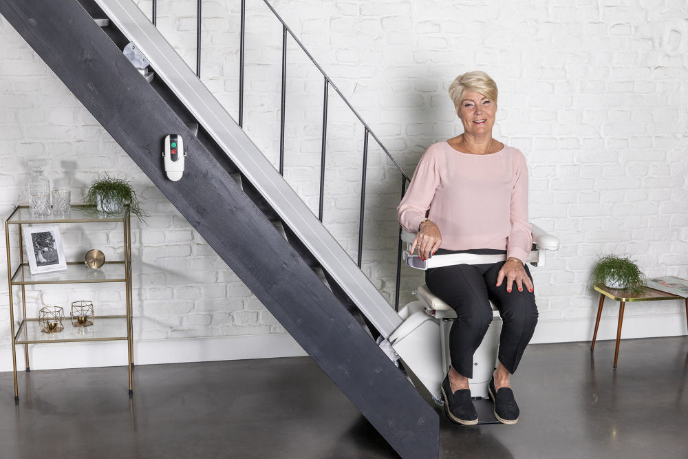 Merdiven Asansörü 4 Motorlu H1100 – Sağ İsmail Yılmaz için Özel Sipariştir