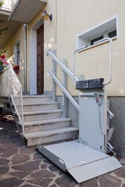 engelli asansörü merdiven fiyatı platform tekerlekli sandalye için